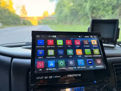 CarPlay-Radio · Rückfahrkamera